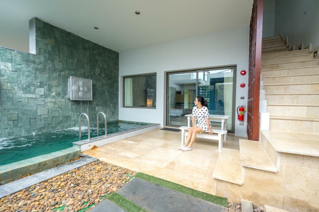 The Nchantra Pool Suite Phuket Koh Sirey Chambre photo